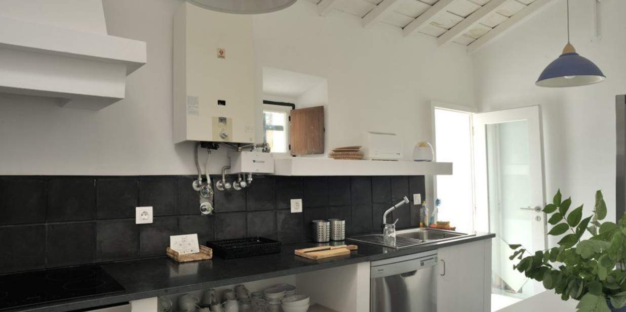 One-Bedroom Apartment11